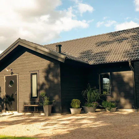 Newly Built Cottages With Jacuzzy And Sauna Älmhult Exterior photo