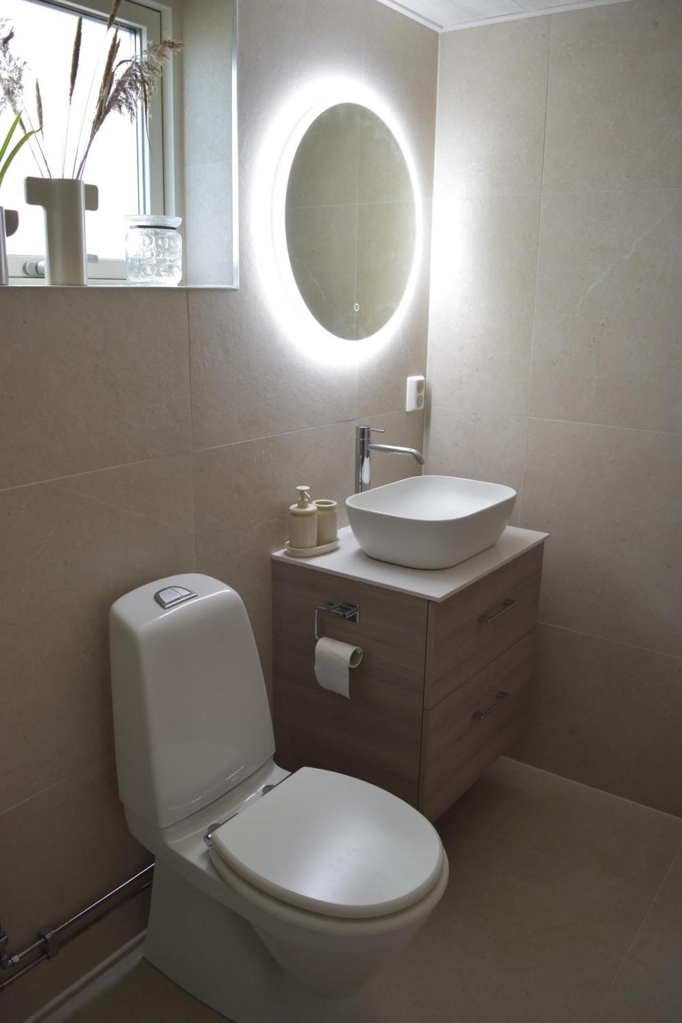 Newly Built With Jacuzzy And Sauna